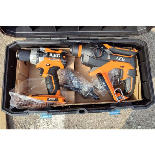 Combo kit AEG pro 18v trapano tassellatore smerigliatrice 2 batterie